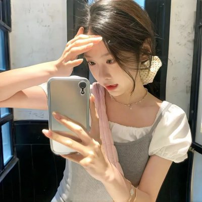 鬼屋丽人
